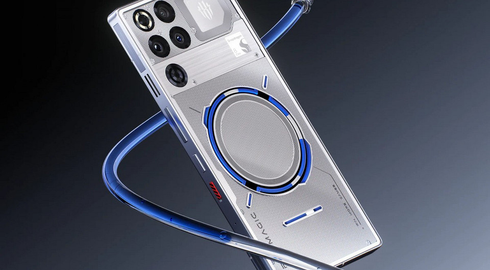 Эксперты AnTuTu назвали 10 самых быстрых флагманских смартфонов на Android на ноябрь 2025