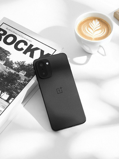 Точно будет хит: OnePlus Ace 6T получит батарею на 8300 мА*ч, зарядку на 100 Вт и экран на 165 Гц