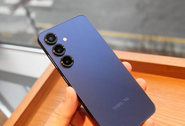 Раскрыты характеристики и цена смартфона Samsung Galaxy S26+