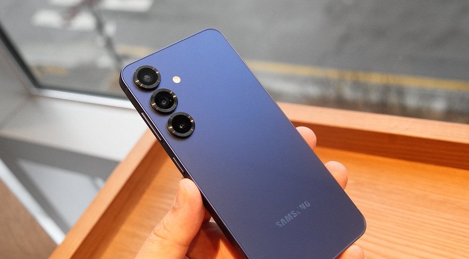 Раскрыты характеристики и цена смартфона Samsung Galaxy S26+