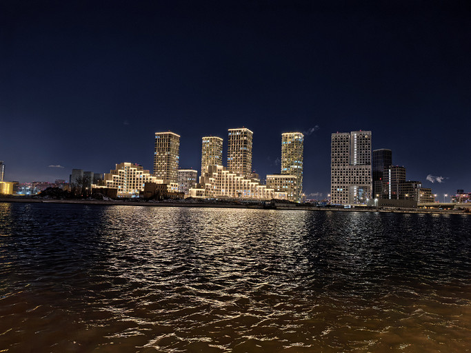 Суперзум HUAWEI Pura 80 Ultra: чем эта фишка уникальна даже среди флагманов