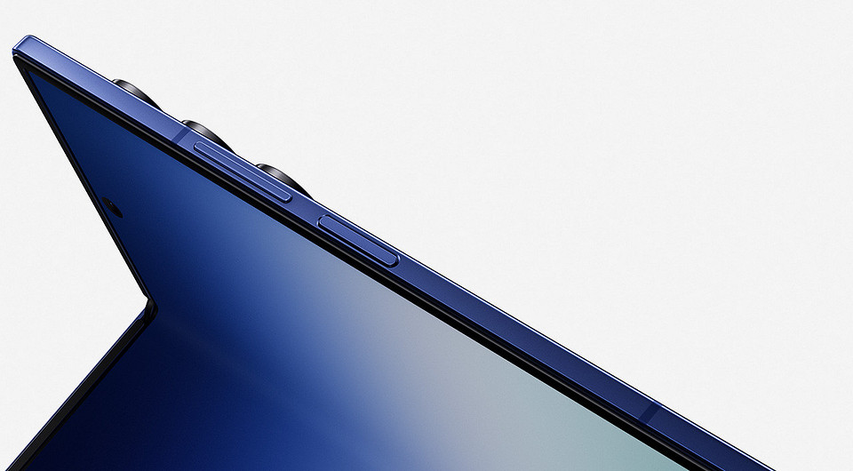 Samsung прокачает камеры гибкого флагмана Galaxy Z Fold8