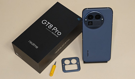 Обзор realme GT8 Pro — топовый чип, телевик на 200 Мп и сменные накладки для камер