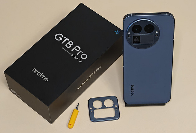 Обзор realme GT8 Pro — топовый чип, телевик на 200 Мп и сменные накладки для камер