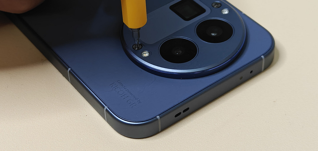 Обзор realme GT8 Pro — топовый чип, телевик на 200 Мп и сменные накладки для камер