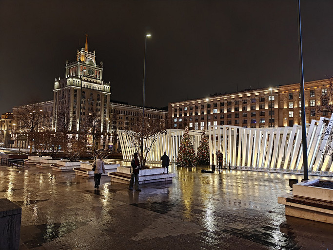 Обзор смартфона OnePlus 15R: не потерял главных достоинств