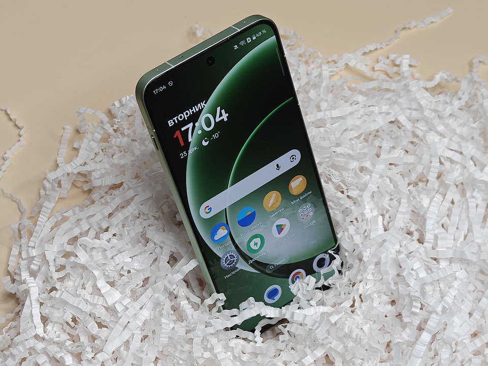 Обзор смартфона OnePlus 15R: не потерял главных достоинств