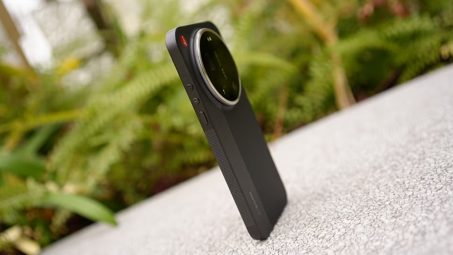 Флагман Xiaomi 17 Ultra выйдет на глобальный рынок с маленьким аккумулятором