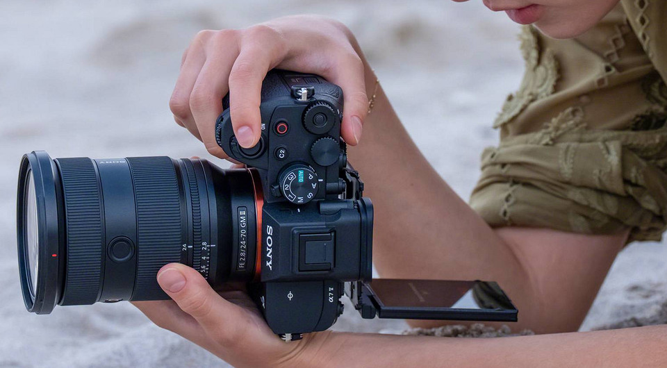 Мечта любого фотографа: представлена флагманская камера Sony а7 V с сенсором на 33 Мп