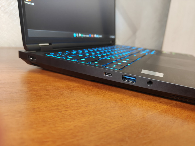 Обзор Maibenben X-Treme Tsunami X16E: игровой ноутбук, дающий фору настольным ПК