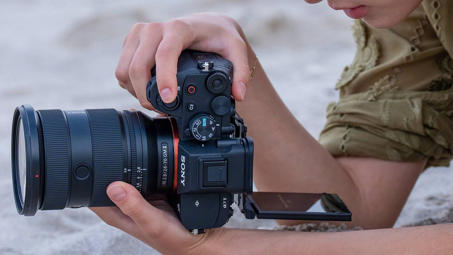 Мечта любого фотографа: представлена флагманская камера Sony а7 V с сенсором на 33 Мп