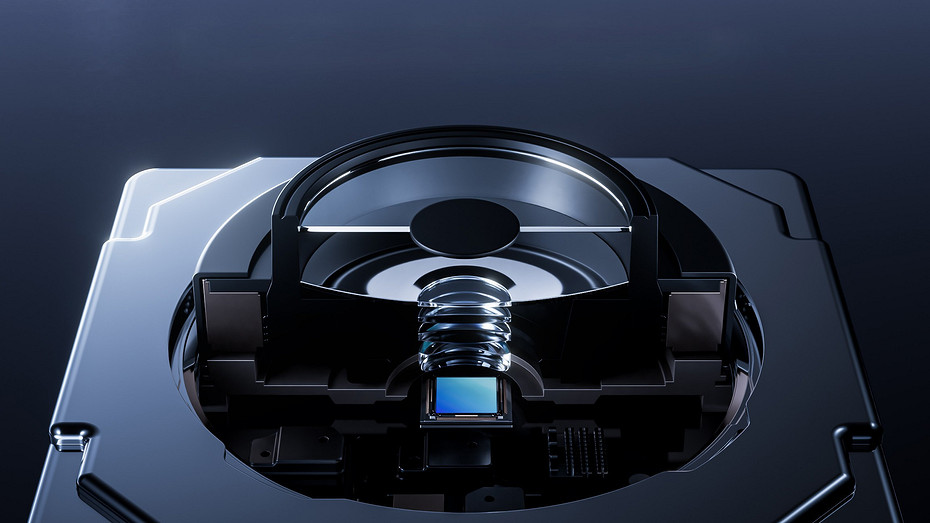 Tecno показала инновационные телеобъективы Freeform Continuum и Dual-Mirror Reflect