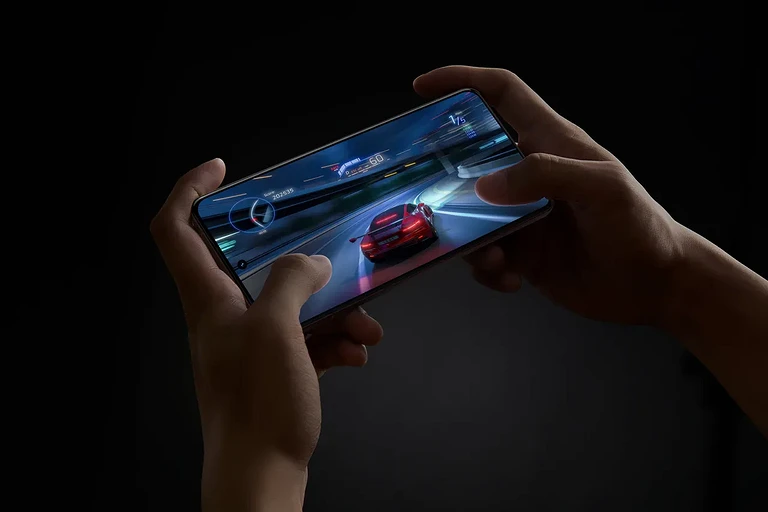 Анонсирован сверхбыстрый смартфон realme GT7 Pro Racing Edition