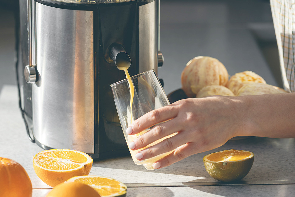 Зима на полке: 10 кухонных приборов, которые превратят заготовки в удовольствие Зима на полке: 10 кухонных приборов, которые превратят заготовки в удовольствие