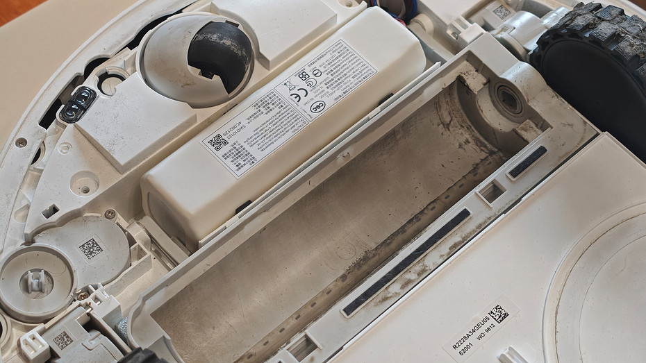 Как заменить аккумулятор в роботе-пылесосе: рассказываем на примере Dreame L10s Ultra