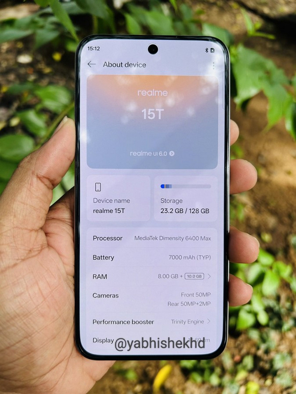 realme 15T показали вживую на фото