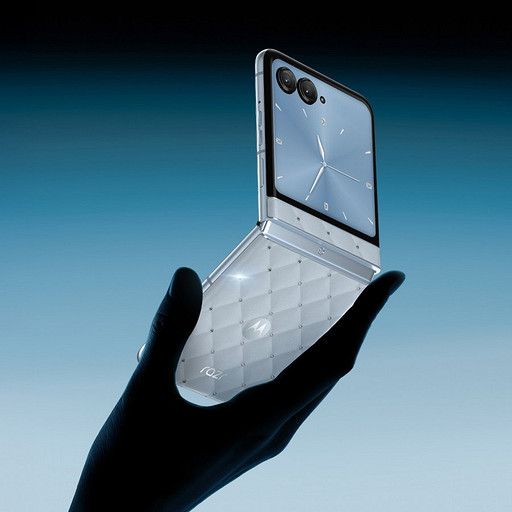 Motorola и Swarovski выпустили лимитированные наборы Brilliant