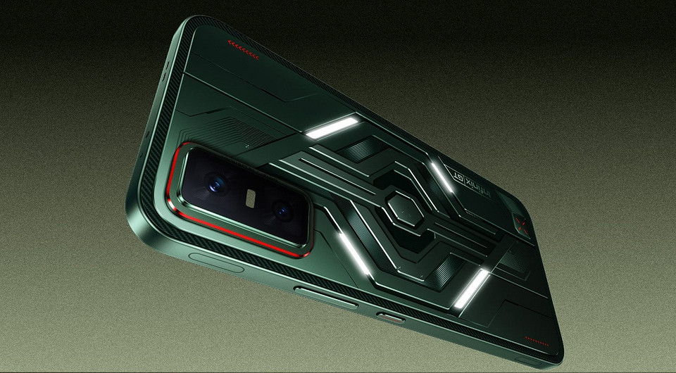 Представлен игровой смартфон Infinix GT 30 с LED-подсветкой и триггерами