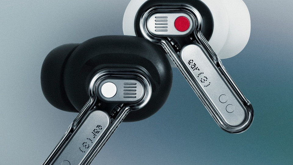 Представлены Nothing Ear (3) с обновлённым дизайном и микрофоном в зарядном кейсе