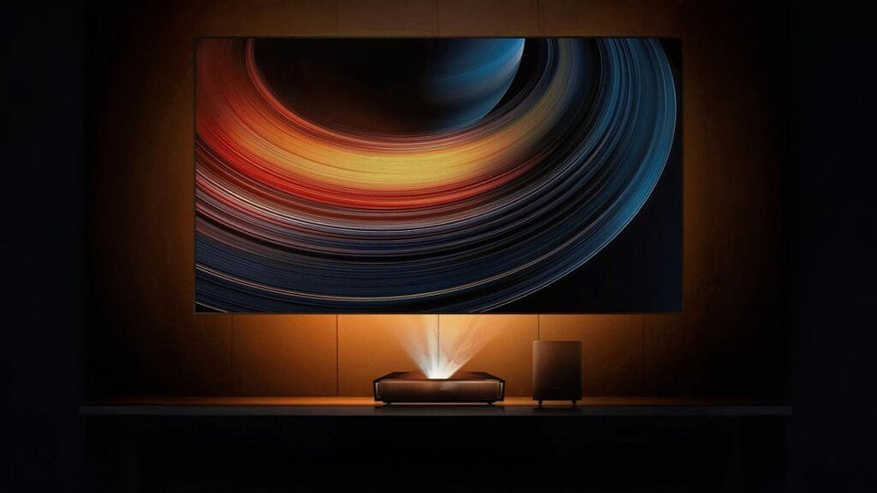 Представлен лазерный телевизор Hisense Xplorer X1 Ultra с диагональю 150 дюймов Представлен лазерный телевизор Hisense Xplorer X1 Ultra с диагональю 150 дюймов