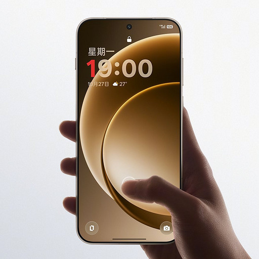 Получилось красиво: OnePlus 15 в цвете «Песчаная буря» показали на фото