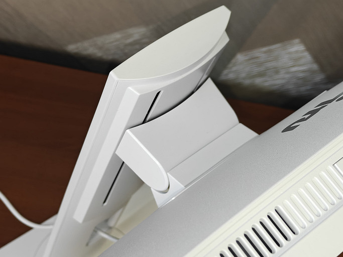 Обзор моноблока iRU Tactio 23.8 дюйма: для дома и офиса