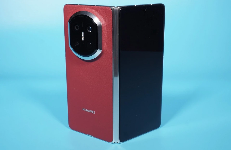 Обзор смартфона HUAWEI Mate X7: надежная «раскладушка» с флагманскими камерами Обзор смартфона HUAWEI Mate X7: надежная «раскладушка» с флагманскими камерами