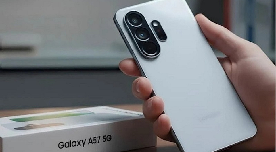 Samsung Galaxy A57 показали на живых рендерах. Редизайну быть