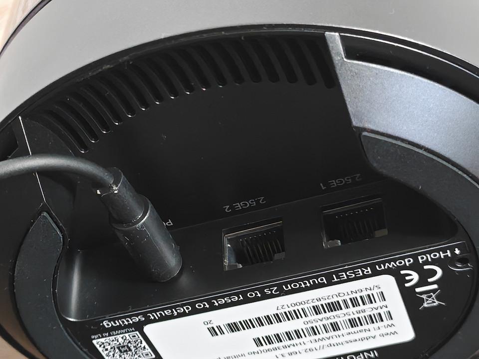 Обзор HUAWEI WiFi Mesh X3 Pro: современный роутер, который не хочется прятать Обзор HUAWEI WiFi Mesh X3 Pro: современный роутер, который не хочется прятать