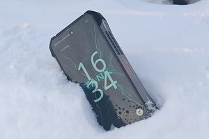 Обзор защищенного смартфона 8849 Tank X: крутой проектор и батарея 17600 мАч