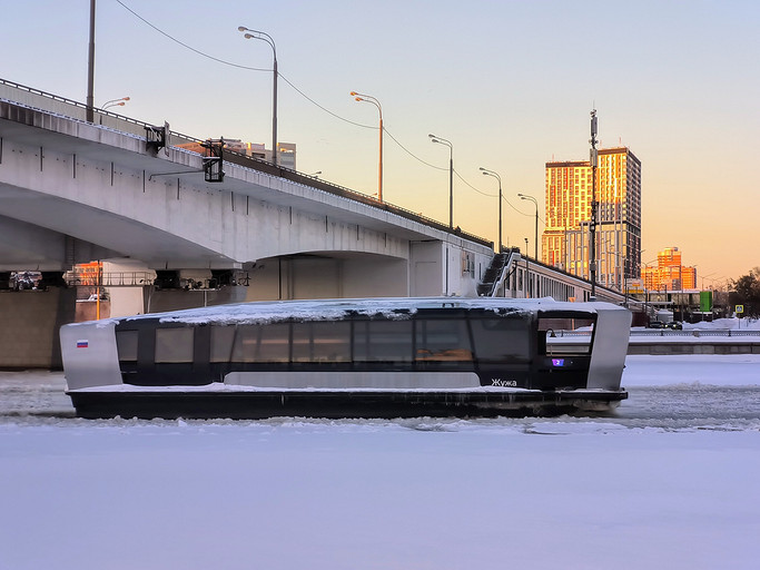 Обзор защищенного смартфона 8849 Tank X: крутой проектор и батарея 17600 мАч