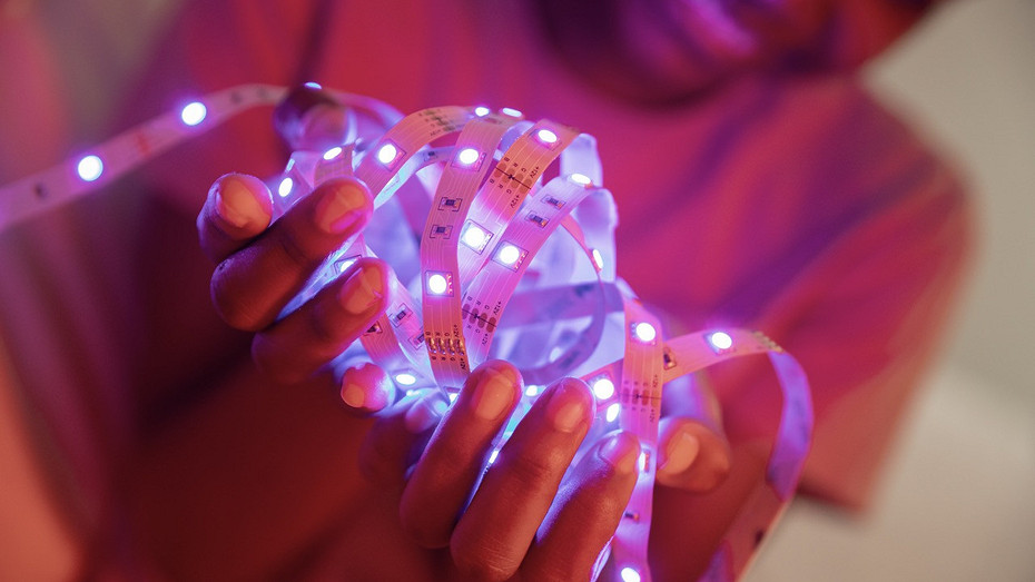 Светодиодные ленты: чем они отличаются и как подключить