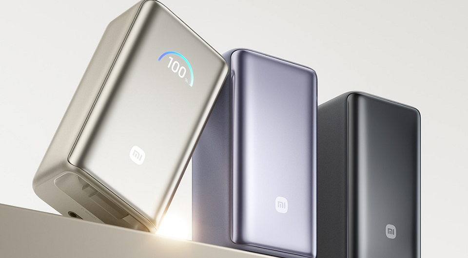Xiaomi выпустила мощный и стильный пауэрбанк на 10 000 мАч с выдвижным кабелем USB-C и цветным дисплеем