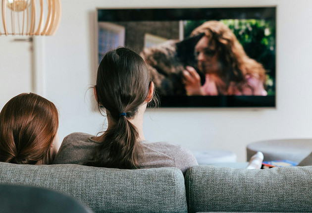 Какое расстояние должно быть до телевизора: основные правила, советы и рекомендации