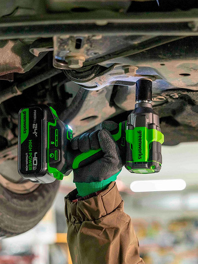 Чем отличаются винтоверт, гайковерт, шуруповерт, и что лучше выбрать