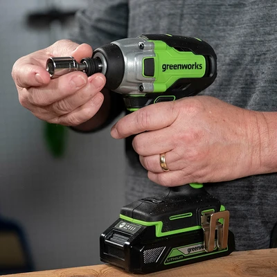 Чем отличаются винтоверт, гайковерт, шуруповерт, и что лучше выбрать