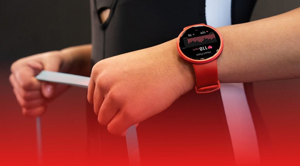 Внезапно: вышли бюджетные спортивные смарт-часы Reebok Rush