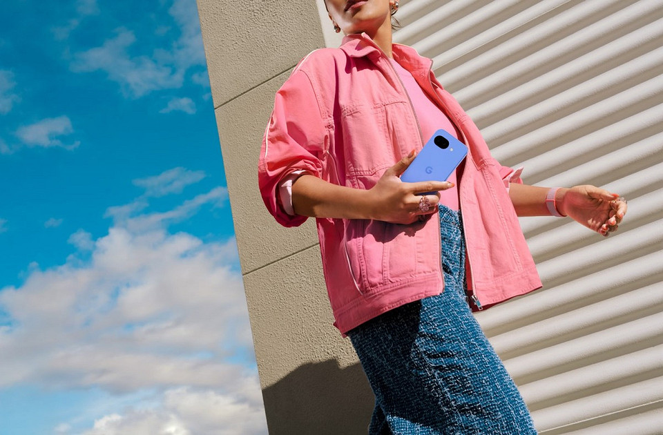 Самый скучный смартфон представлен официально: Google Pixel 10a получил старый чип и тот же дизайн.