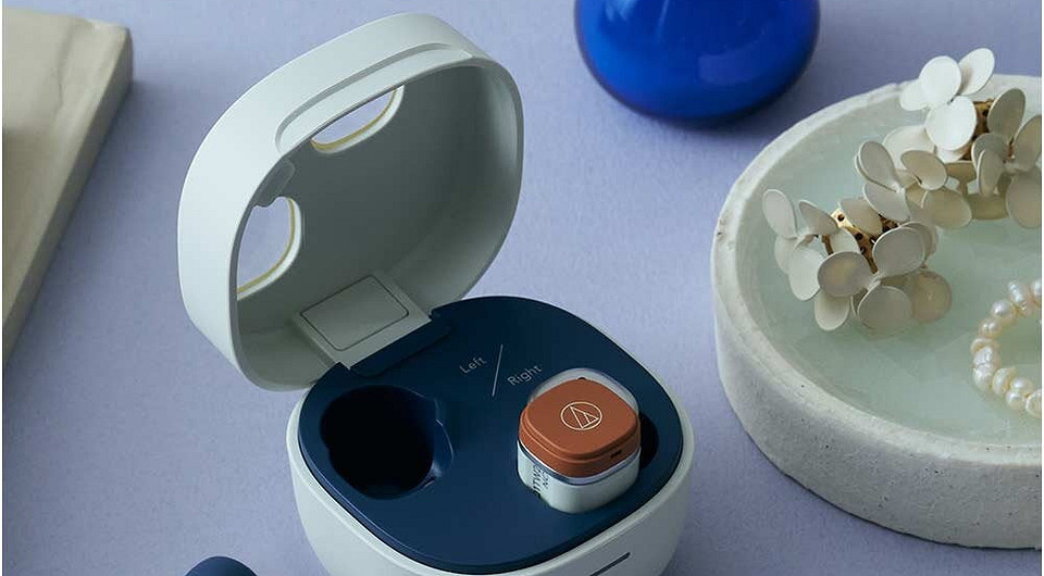 Они вообще ничего не весят: Audio-Technica представила миниатюрные ATH-SQ1TW2NC с активным шумоподавлением и автономностью до 24 часов