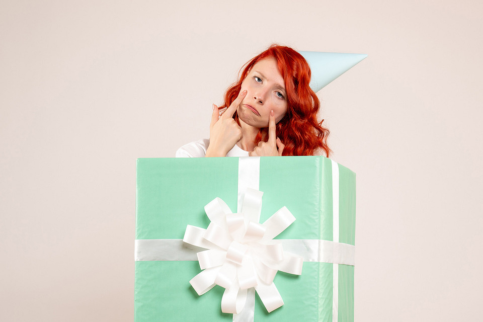 Что стоит и что не стоит дарить на 8 марта