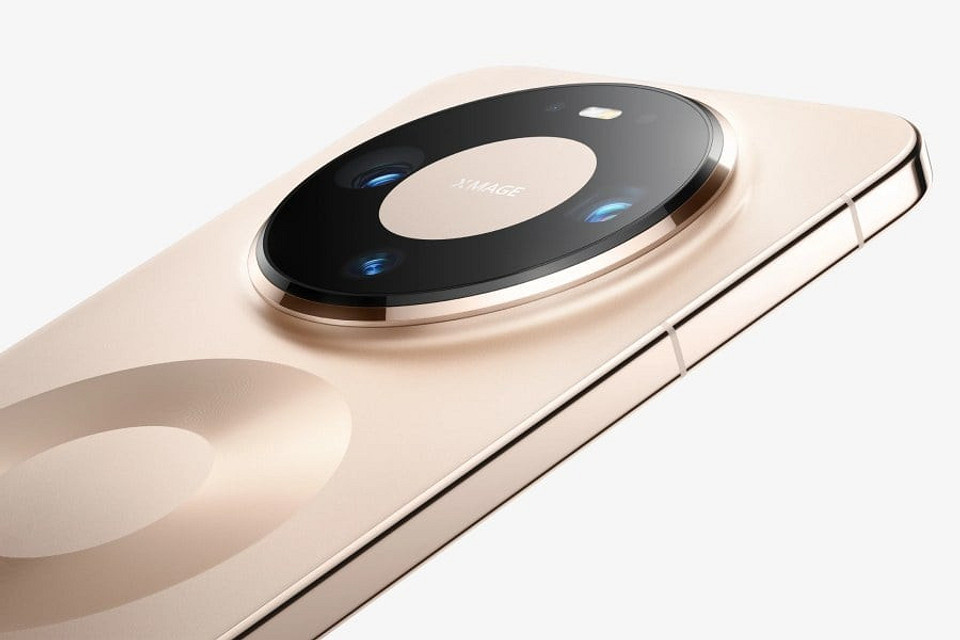 Фанаты мощных камер дождались: HUAWEI Mate 80 Pro вышел на глобальный рынок