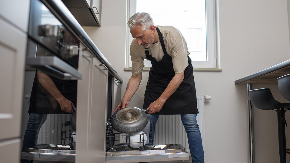 Можно ли мыть посуду с антипригарным покрытием в посудомойке