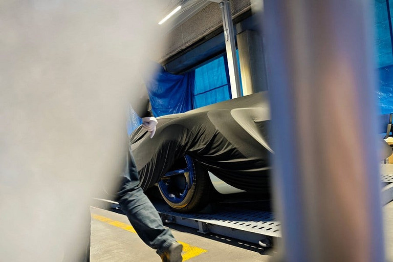 От бюджетных смартфонов к суперкарам: Xiaomi Vision GT засветился в Барселоне