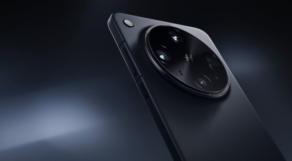 Oppo готовит монстра мобильной фотографии. Find X9 Ultra получит сразу две перископические камеры