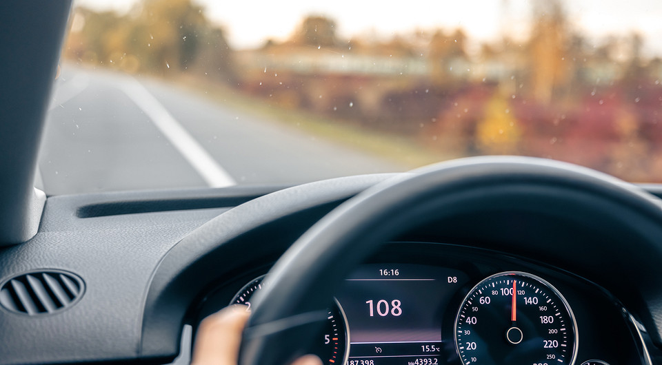 Скорость под контролем: топ-10 радар-детекторов для города и трассы