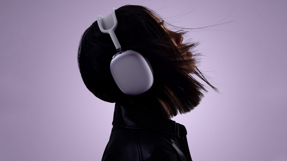 Apple выпустила новые наушники AirPods Max. Что в них изменилось