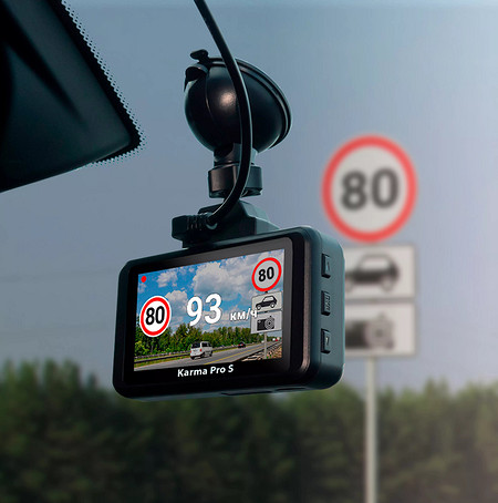 Топ-10 видеорегистраторов с радар-детектором 2026 года