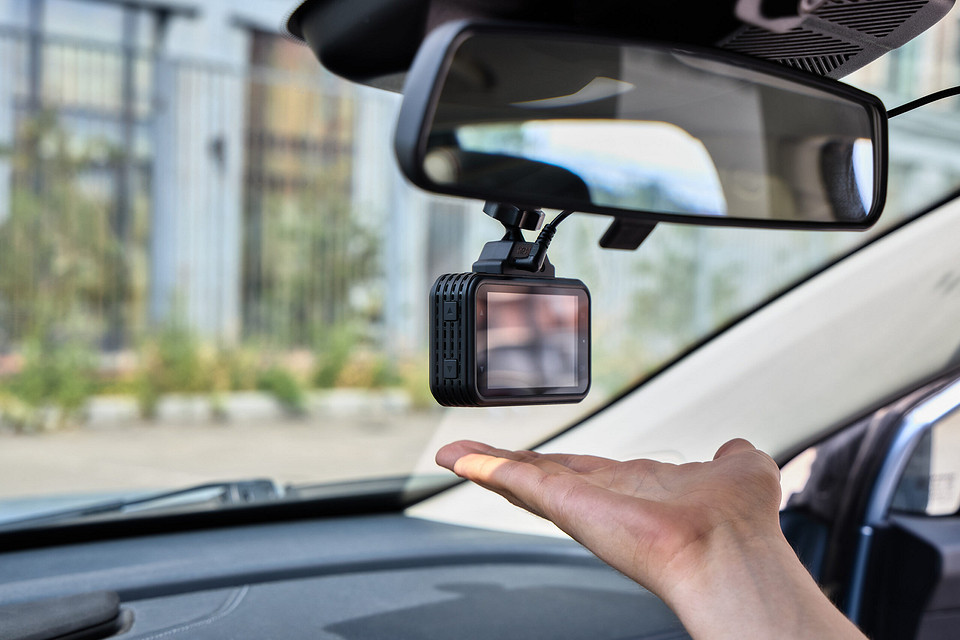 Топ-10 видеорегистраторов с радар-детектором 2026 года