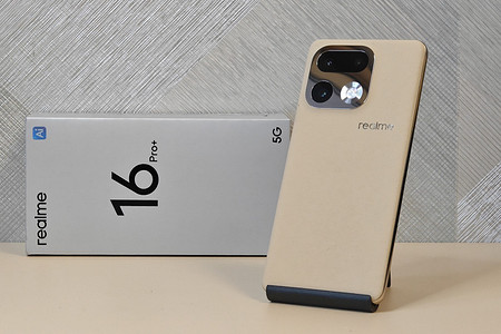 Обзор смартфона realme 16 Pro+: камеры на все деньги