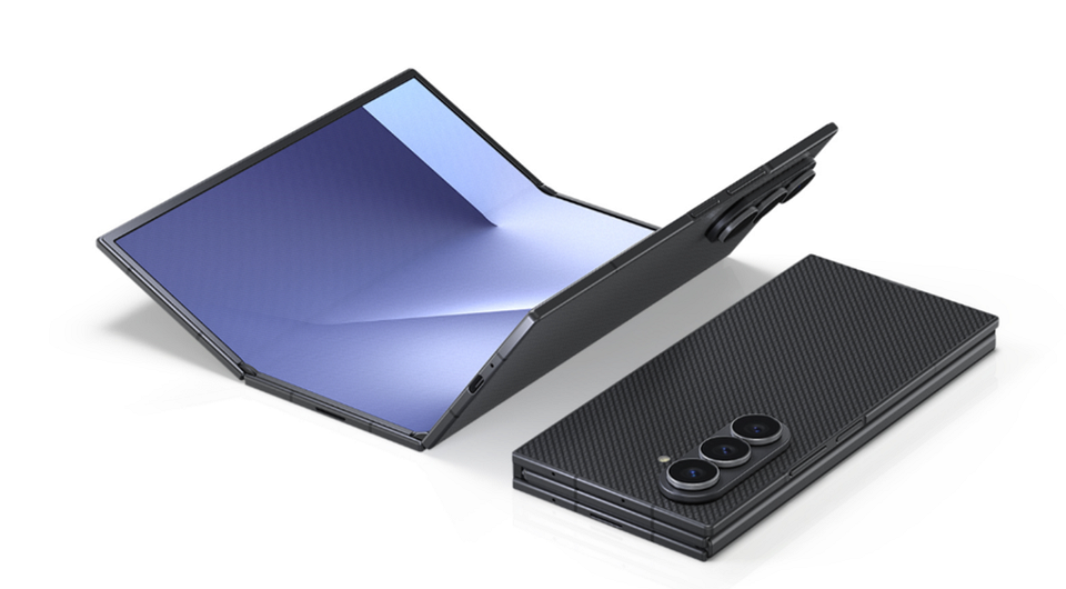 Samsung уже работает над тонкой трикладушкой Galaxy Z Trifold 2